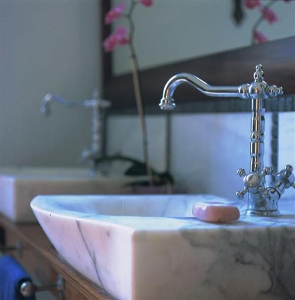 Lavabos para un cuarto de baño árabe